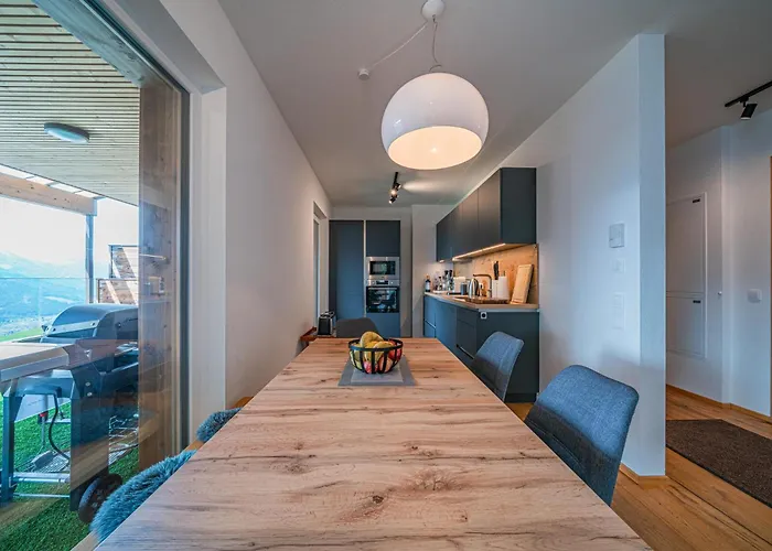 Kitzbueheler Alpenlodge A8 *